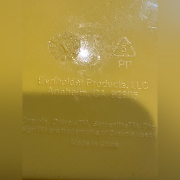 2010 CRAYOLA SANDWICH CONTAINER SNACK PACKER LUNCH BREAD SAVER FRESH YELLOW WHIT - Picture 6 of 6